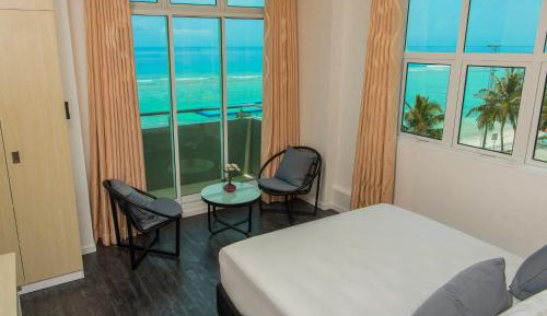 Deluxe Double Room with Balcony and Sea View