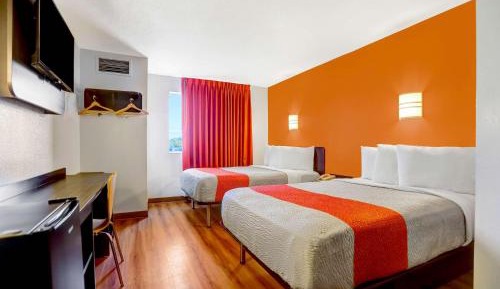 Quadruple Room - Non-Smoking