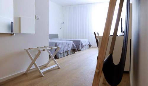 Deluxe Single Room