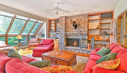 Four bedroom holiday home 