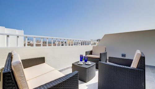 Two-Bedroom Apartment with Terrace