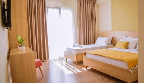 Triple Room with Balcony