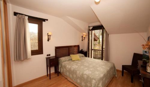Standard Double or Twin Room with Balcony