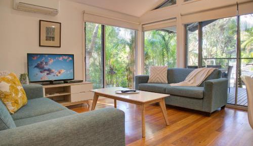 Two-Bedroom Apartment with 2 Bathrooms 