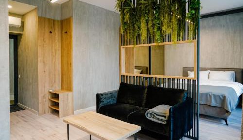 Studio Apartment