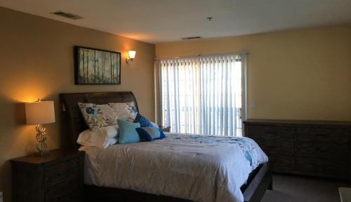 Queen Room with Spa Bath