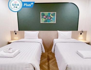 Twin Room with Private Bathroom