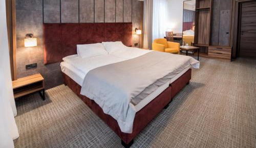 Double or Twin Room with Balcony