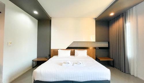 Superior King Room