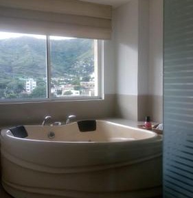 King Suite with Spa Bath