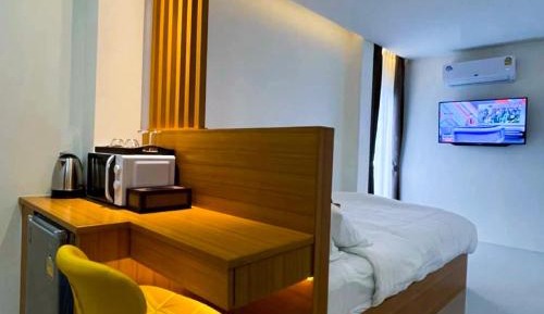 Queen Room