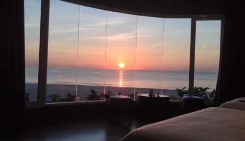 Deluxe Room with Seaside