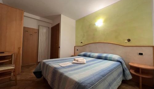 Single Room with Bathroom