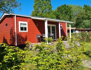 Chalet (4 Adults)