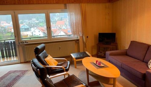 One-Bedroom Apartment with Balcony