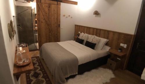 Double Room with Mountain View