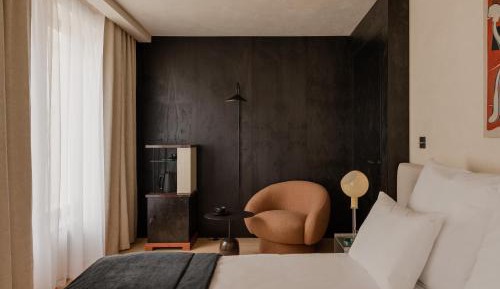 Deluxe Double or Twin Room with Balcony