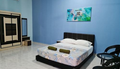 Queen Room