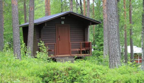Cottage with Shared Bathroom (2 Adults)
