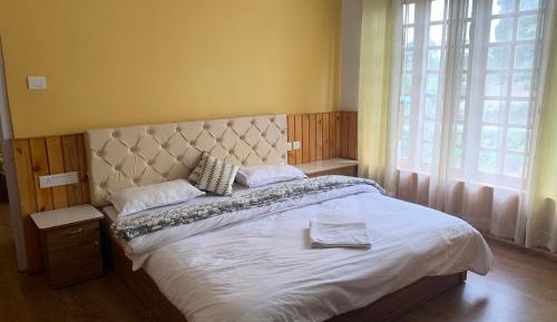 Deluxe Family Suite