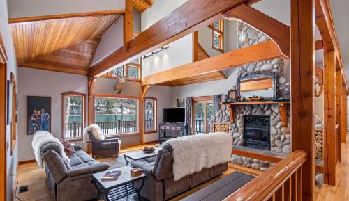 seven bedroom holiday home 