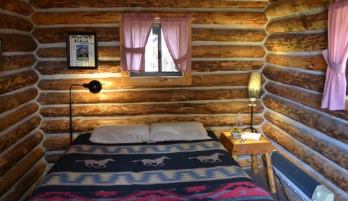 Cabin 1 # queen bed