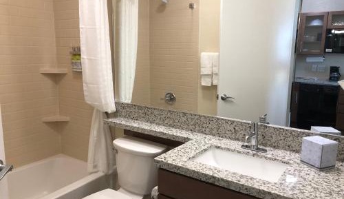 Queen Studio Suite