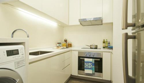 Deluxe Two-Bedroom Apartment