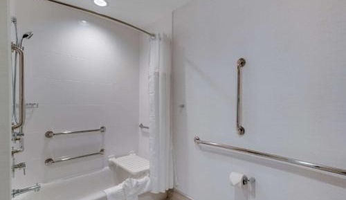 Queen Suite with Two Queen Beds - Accessible/Non-Smoking