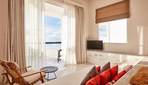  Grand Beach Villa with Private Pool (Free Transfers for 2 Pax, Min 7 Nights Stay) 