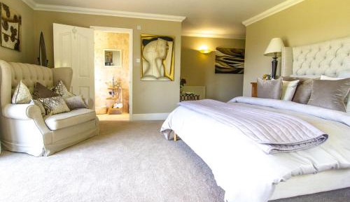 Deluxe Double Room with Shower