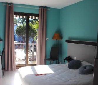 Double or Twin Room with Garden View