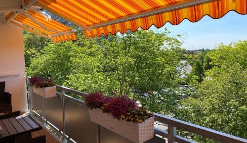Apartment with Balcony