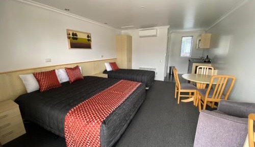 Superior Studio (3 Adults)