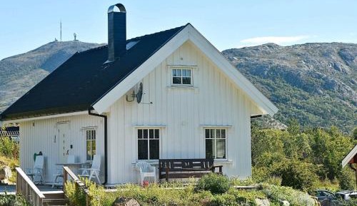 Two-Bedroom Holiday Home