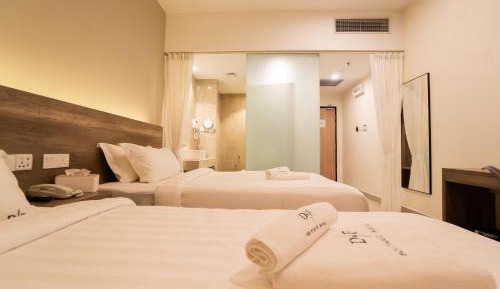 Standard Twin Room