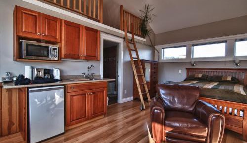 Luxury Ocean Lagoon Condo Suite w/Loft