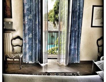 Queen Room with Pool View