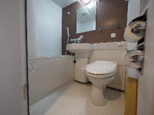 Single Room - Non Smoking room - smoking area on the same floor
