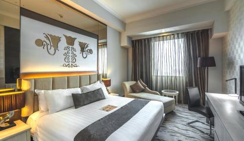 Executive King Room