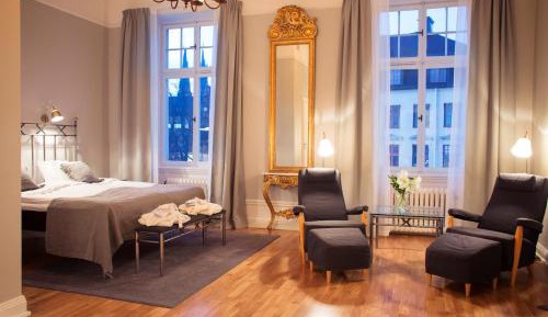 Deluxe Double Room with Bath