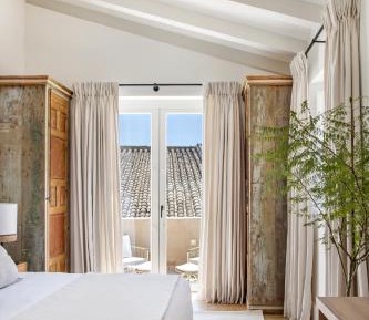 Deluxe Superior Double Room
