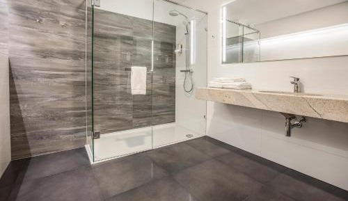 Deluxe Junior Suite