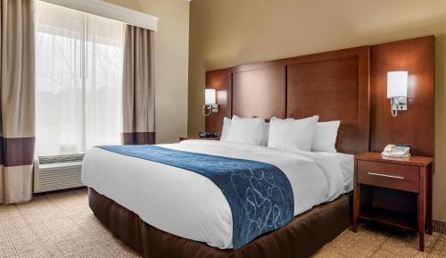 King Suite - Accessible/Non-Smoking