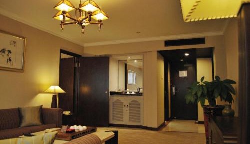 Two-Bedroom Suite