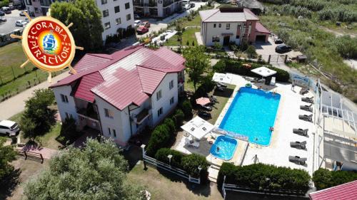 Villa with Garden View