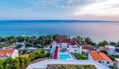 Deluxe Double or Twin Room with Balcony and Sea View