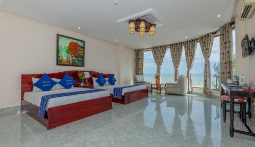 Deluxe Suite with Sea View