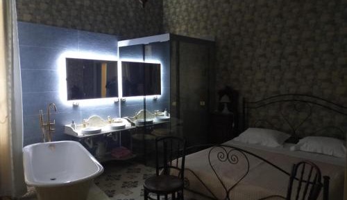 Junior Suite with Balcony