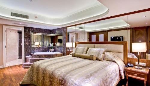 Executive Suite